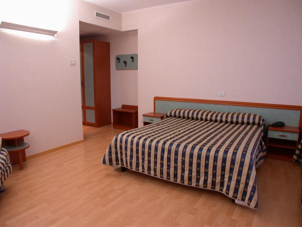 Hotel La Pergola Rionero in Vulture Extérieur photo